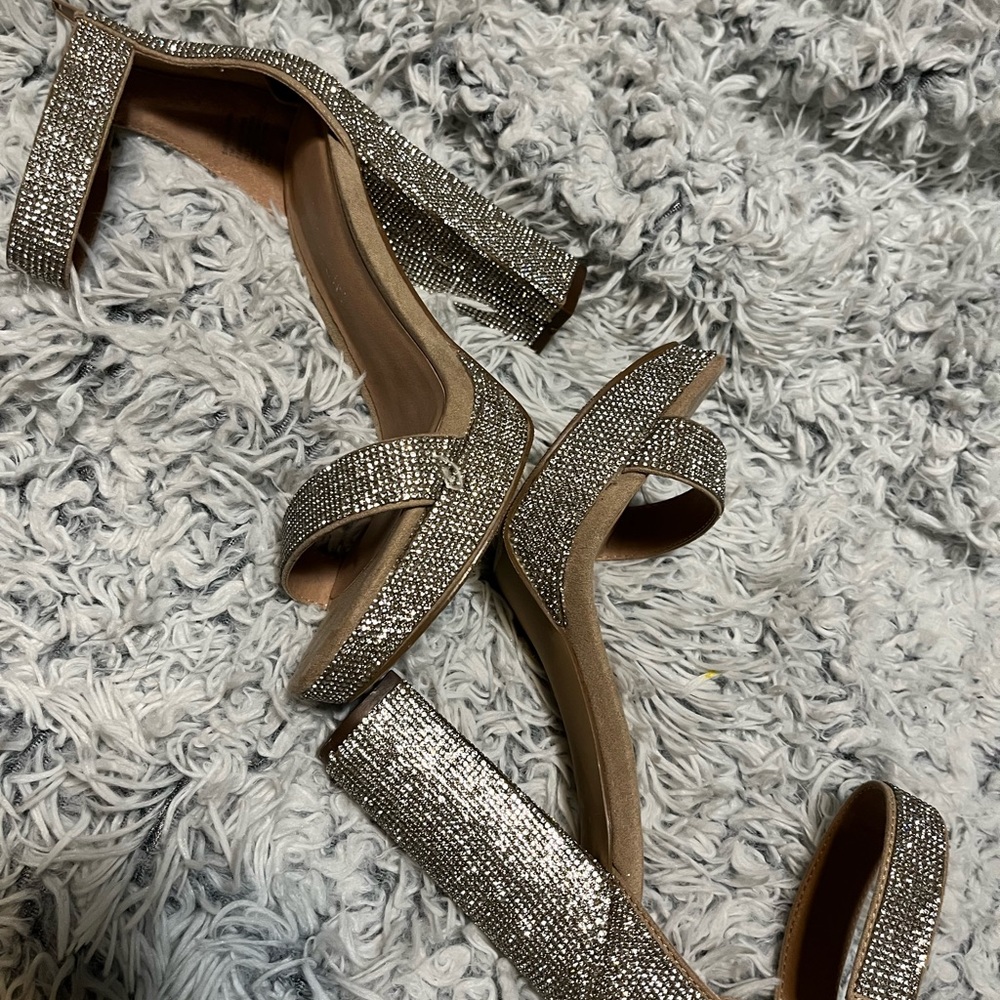 MADDEN GIRL WOMENS SIREN PLATFORM SANDAL - BLUSH